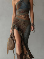 Karen ∙ Long one-shoulder printed dress in ethnic style with high slit